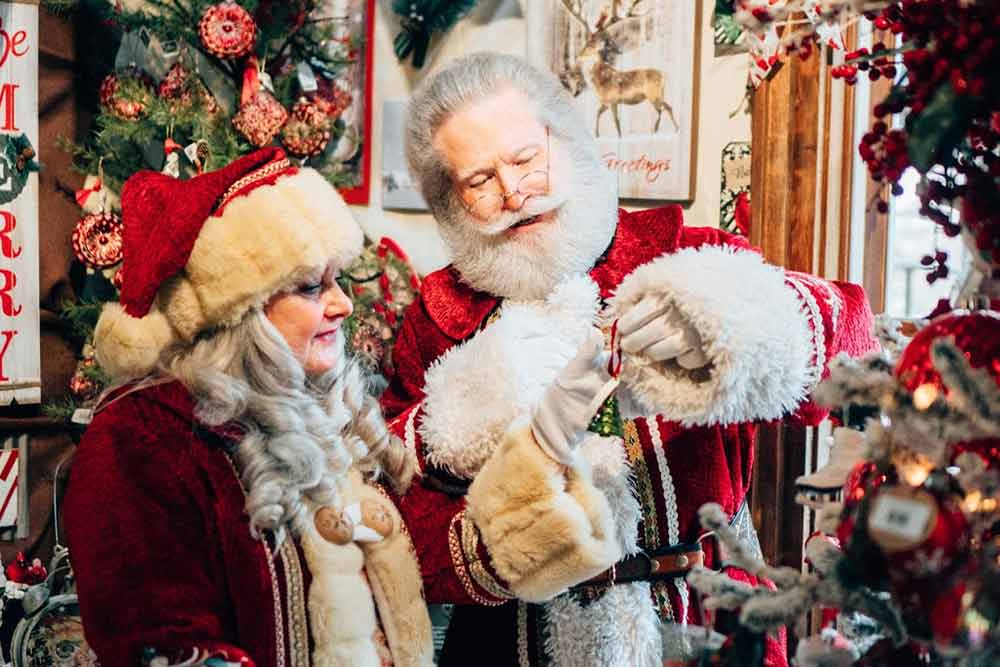 parks-santas-village